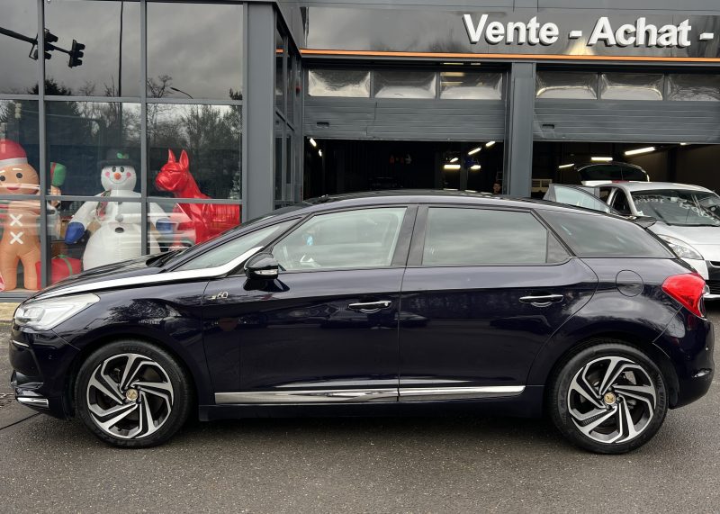 DS DS 5 PHASE 2 EDITION 1955 2.0 BLUE HDI 180 Cv BOITE AUTO CUIR GPS CAMERA TOIT PANO - GARANTIE 1AN