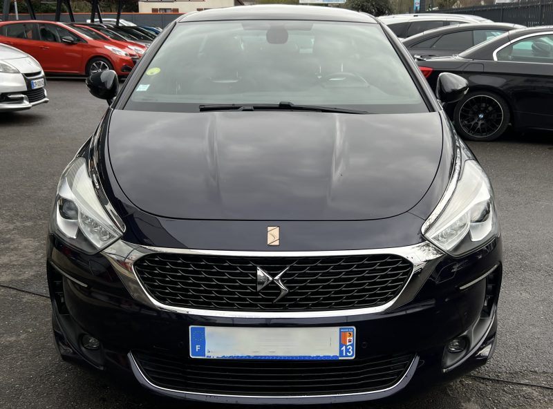 DS DS 5 PHASE 2 EDITION 1955 2.0 BLUE HDI 180 Cv BOITE AUTO CUIR GPS CAMERA TOIT PANO - GARANTIE 1AN