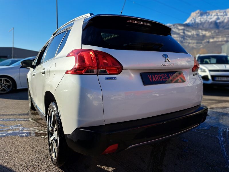 PEUGEOT 2008 2015