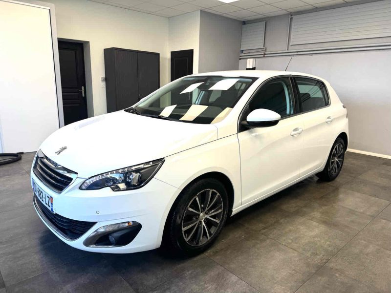 PEUGEOT 308 2015