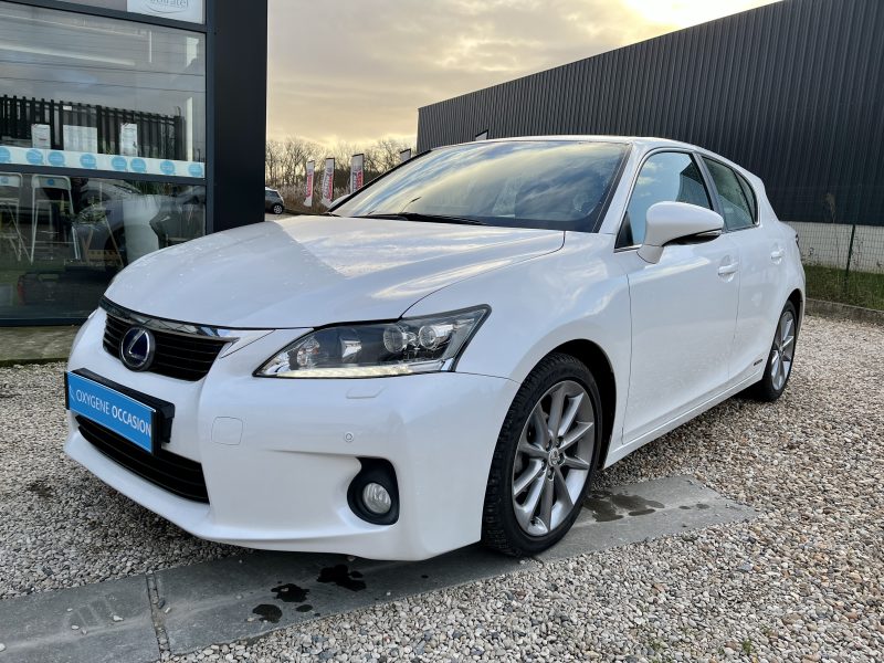 LEXUS CT200H 136 cv Passion 05/2012