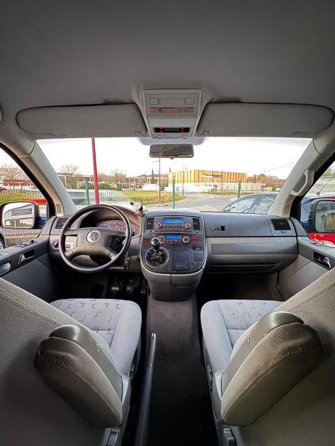 VOLKSWAGEN MULTIVAN 2.5 TDI 130cv / CT OK Révisé