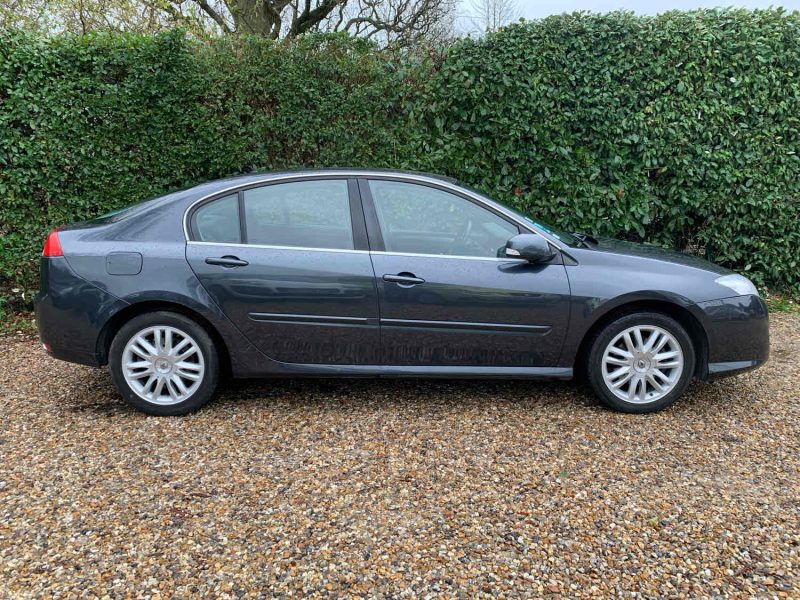 RENAULT LAGUNA 2010  2.0 dCi (150Ch)