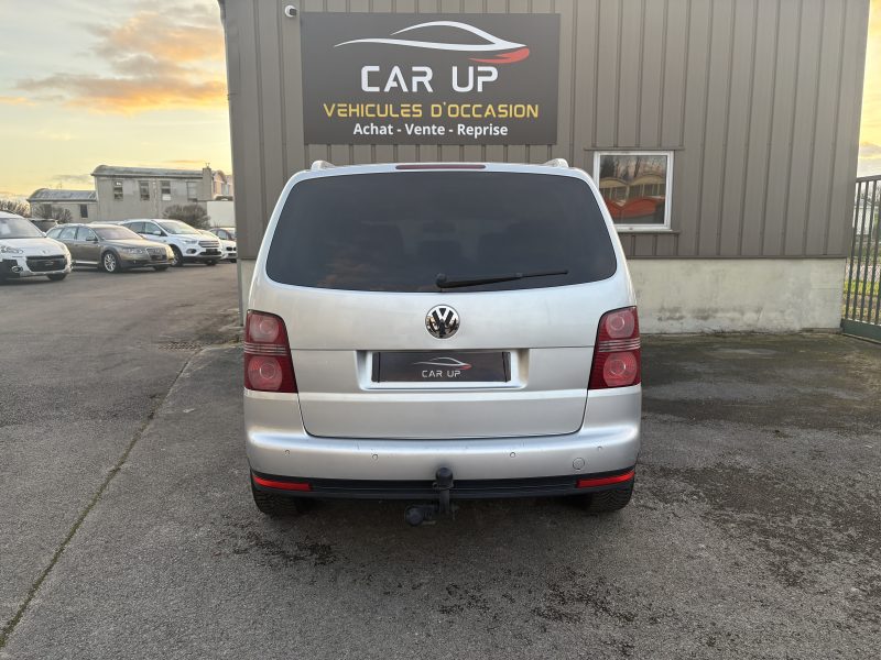 VOLKSWAGEN TOURAN 2007