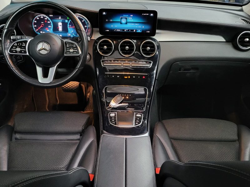 MERCEDES-BENZ CLASSE GLC 300d 245cv Avantgarde Line 4Matic Boîte Auto 9G-Tronic