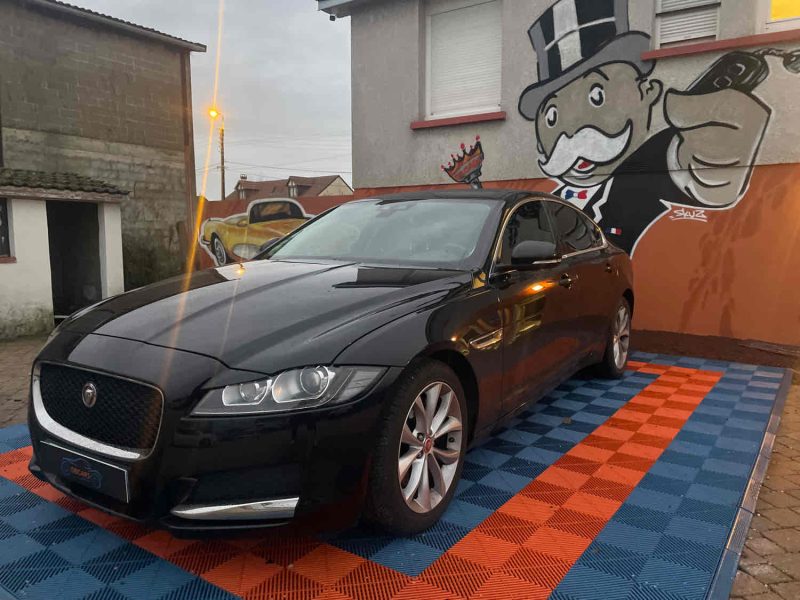 JAGUAR XF 2019 II (X260) 2.0 D (180Cv)