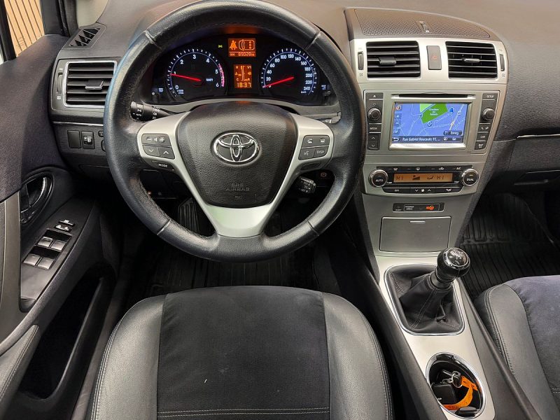 TOYOTA AVENSIS 2014