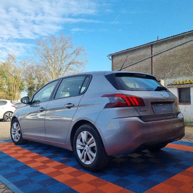 PEUGEOT 308 2020