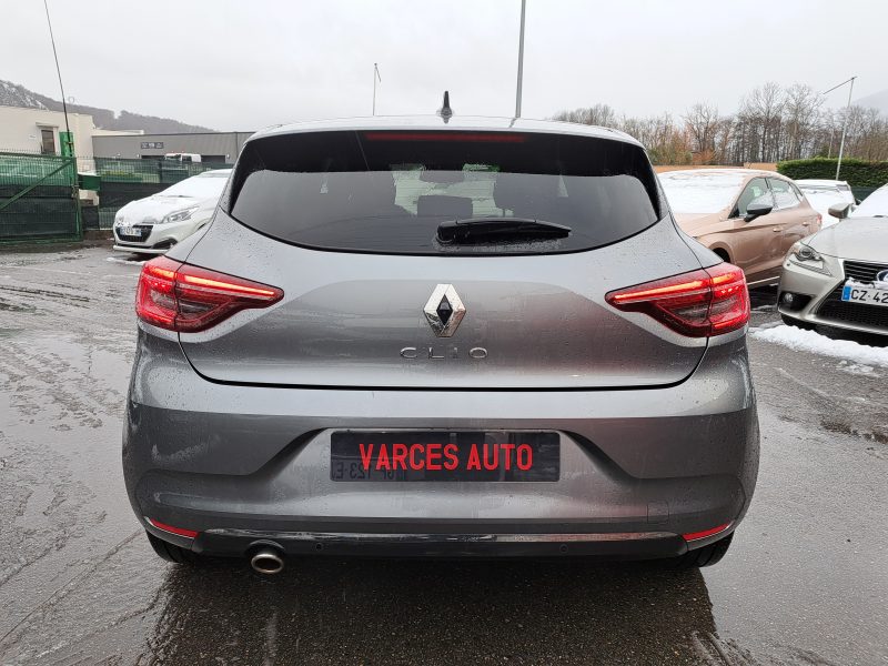 RENAULT CLIO 2023