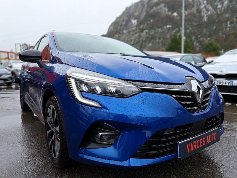 RENAULT CLIO 2023