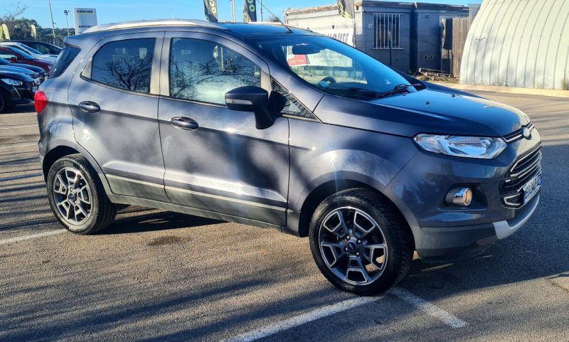 FORD ECOSPORT 2016