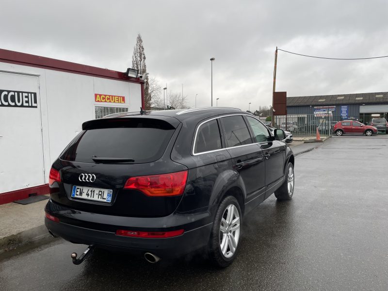 AUDI Q7 2006