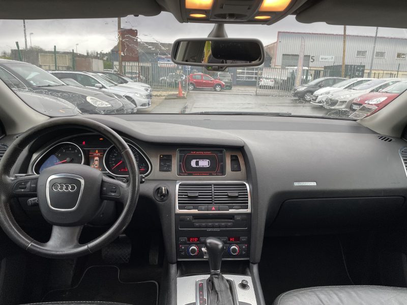 AUDI Q7 2006