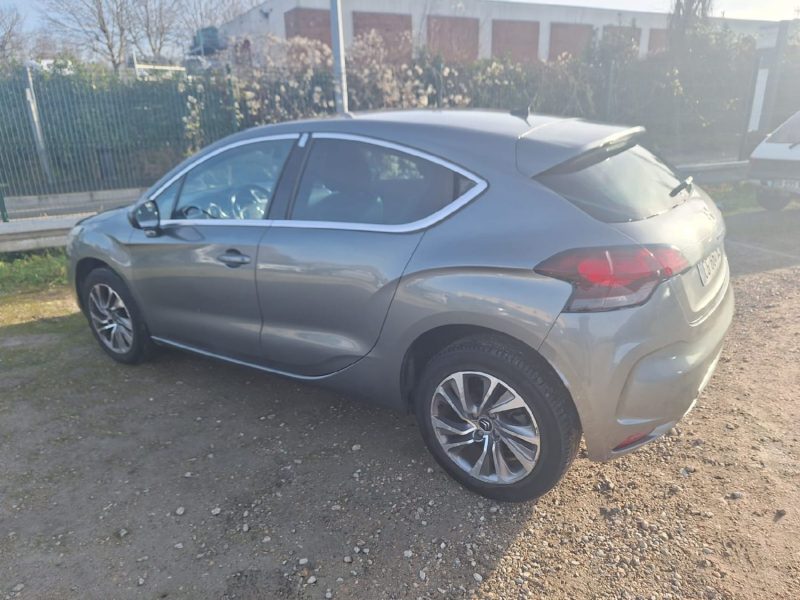 CITROEN DS4 2012