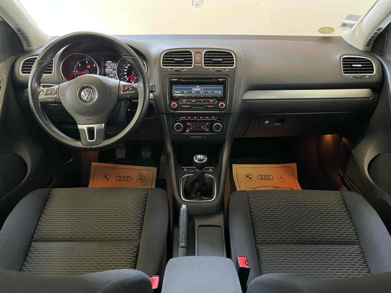 VOLKSWAGEN GOLF 2012