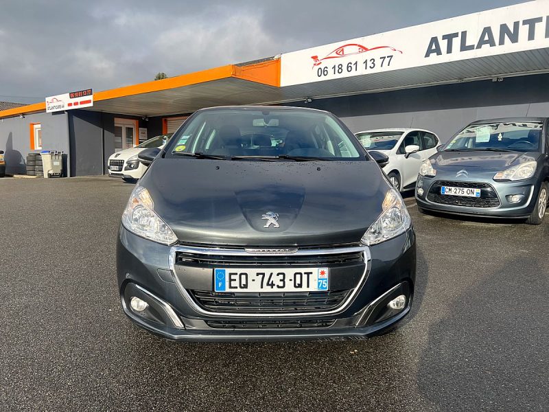 PEUGEOT 208 2017