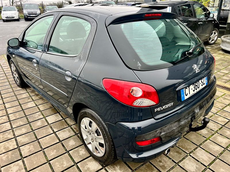 PEUGEOT 206+ 1.1L 60CH 5 PLACES