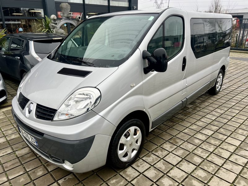 RENAULT TRAFIC 2.0L DCI 90CH 9 PLACES 