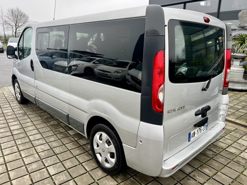 RENAULT TRAFIC 2.0L DCI 90CH 9 PLACES 