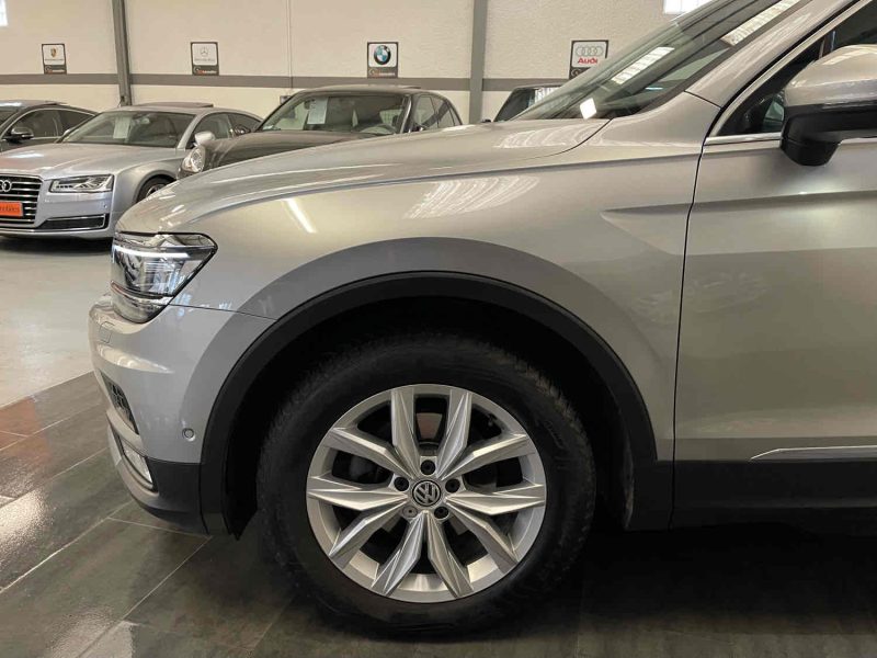 VOLKSWAGEN TIGUAN 2016