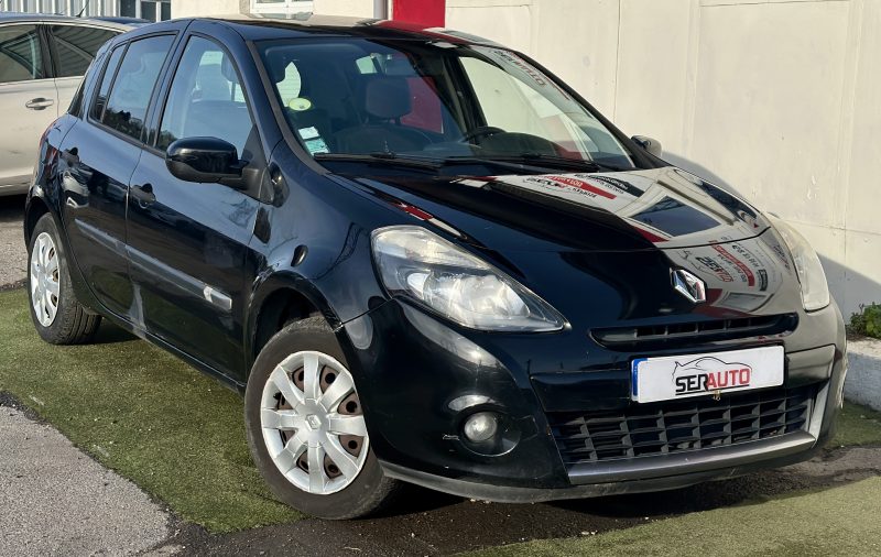 RENAULT CLIO 2012