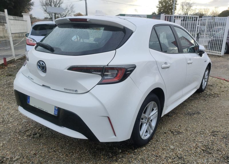 TOYOTA COROLLA 1,8 122H 100 HYBRID BVA