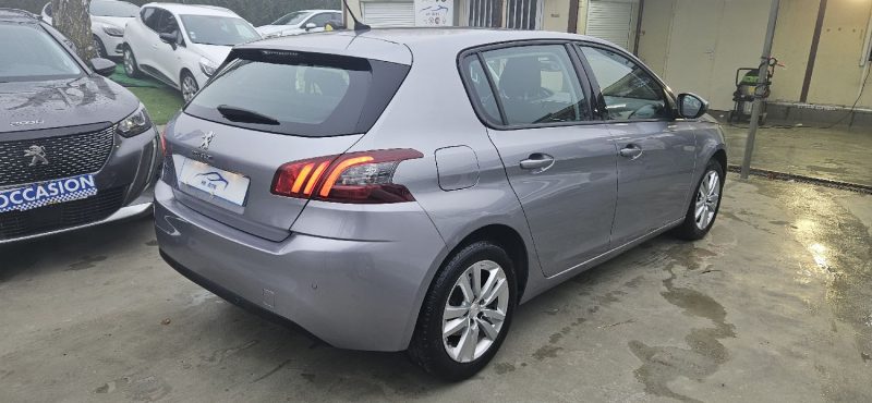 PEUGEOT 308 2021