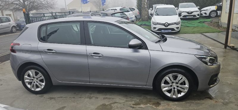 PEUGEOT 308 2021