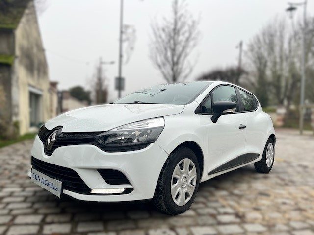 RENAULT CLIO 5 places  2019