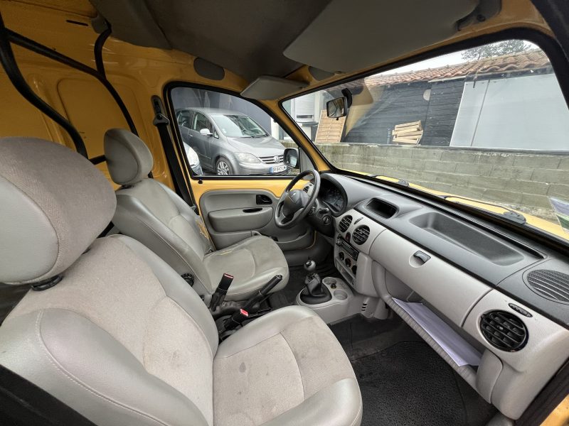 RENAULT KANGOO 2004