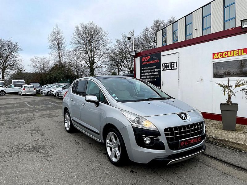 PEUGEOT 3008 2012