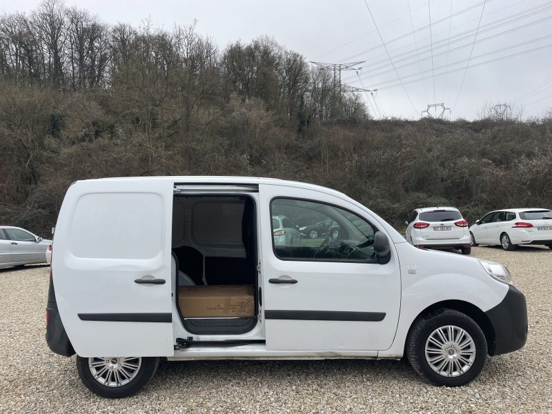 RENAULT KANGOO 2015