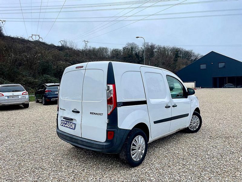 RENAULT KANGOO 2015