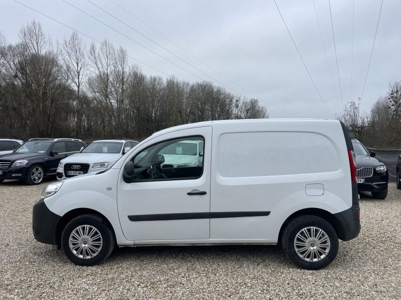 RENAULT KANGOO 2015