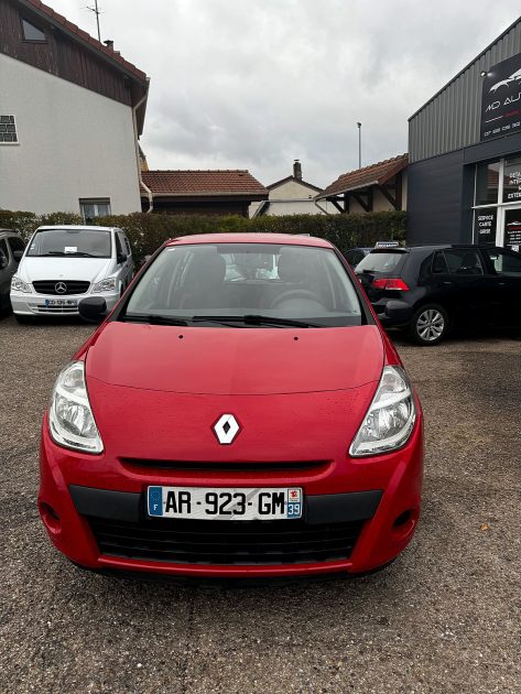 RENAULT CLIO 2010