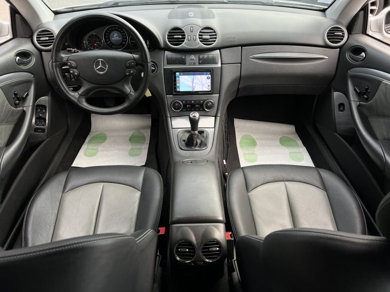 MERCEDES-BENZ CLASSE CLK COUPE 200 KOMPRESSOR 1.8 163 AVANTGARDE CUIR GPS APPLE CARPLAY Garantie1an