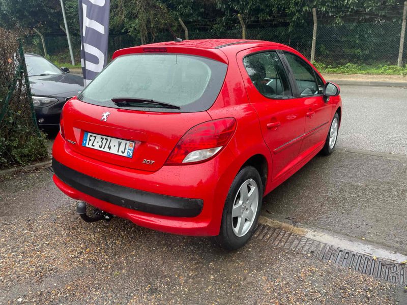 PEUGEOT 207 1.4i 16V 100CV