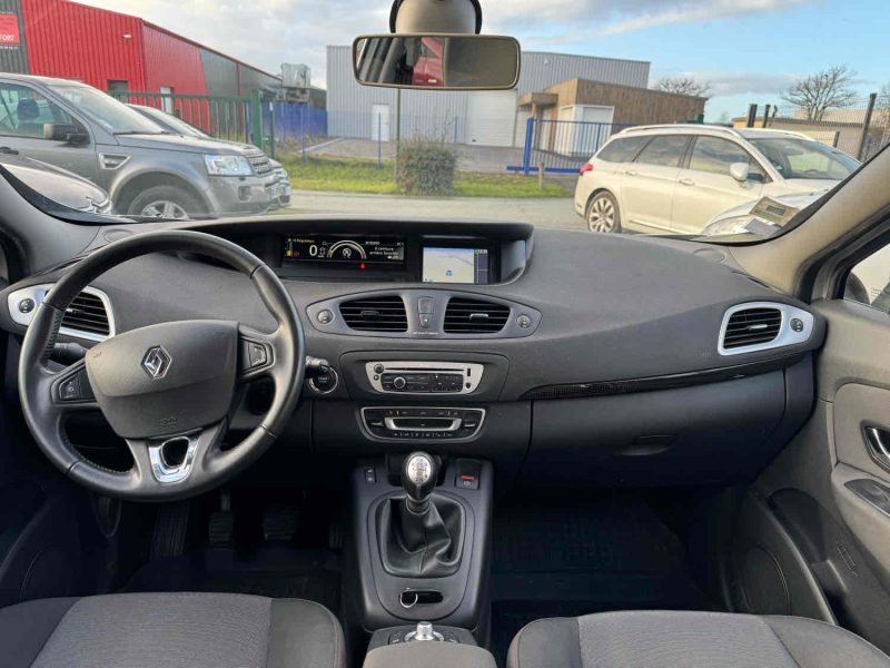 RENAULT MEGANE SCENIC 1.5 dci 110ch Performance Auto