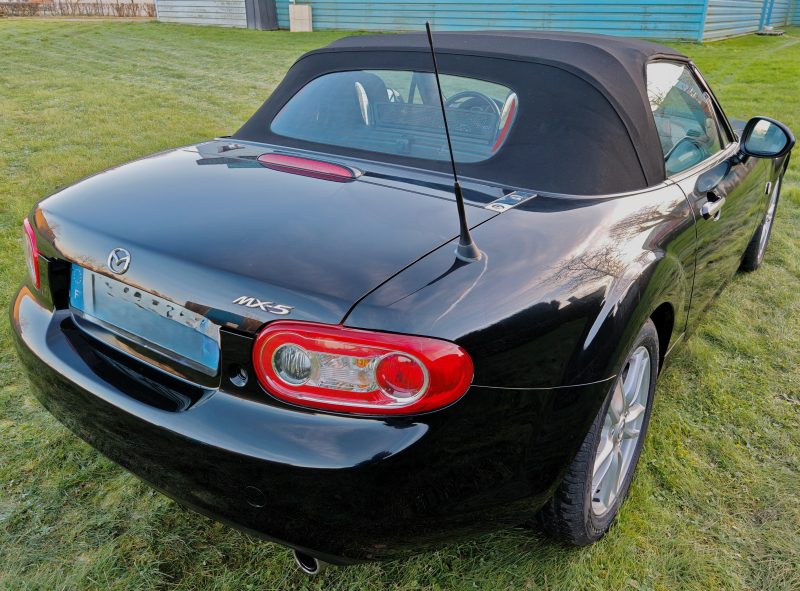 MAZDA MX5 1.8 ELEGANCE 126cv - 05/2010 - 62000 Kms - 2ème MAIN