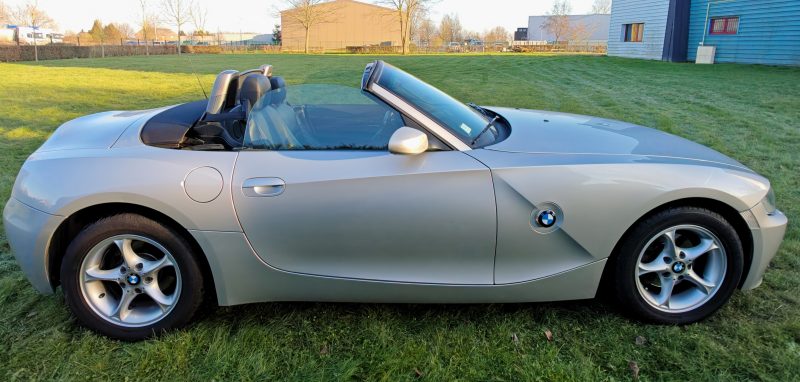 BMW Z4 2.5i ROADSTER BVA 177cv - 05/2006 - 81500 Kms - 1ère MAIN