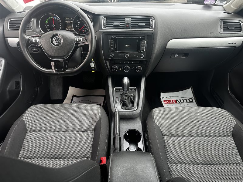 VOLKSWAGEN JETTA 2015