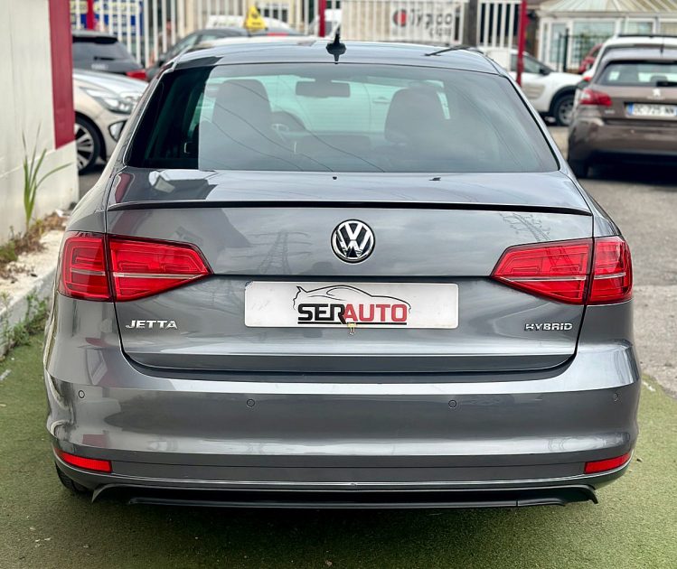 VOLKSWAGEN JETTA 2015