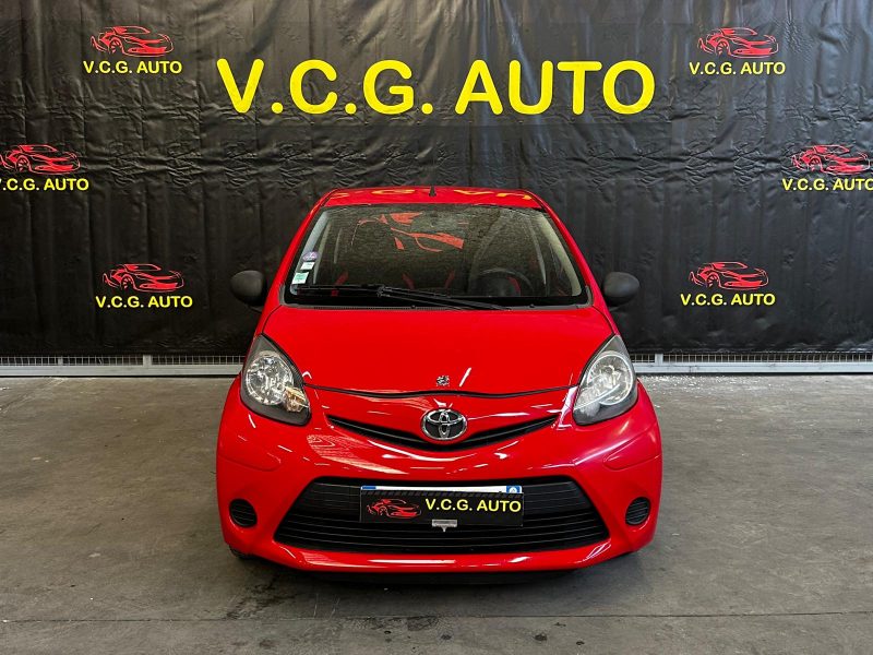 TOYOTA AYGO 1.0i 70 Confort