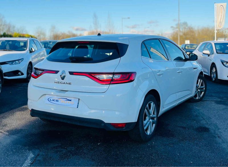 RENAULT MEGANE IV BUSINESS 1.5 dCi 115ch EDC