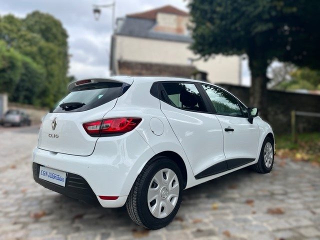 RENAULT CLIO 2018