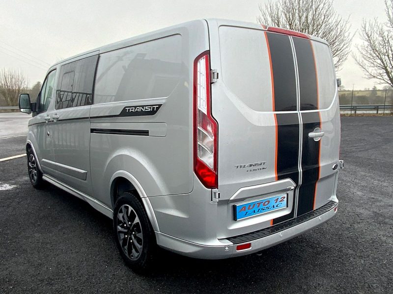 FORD TRANSIT CUSTOM  2023