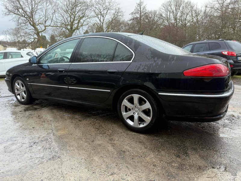 PEUGEOT 607  2011