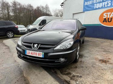 PEUGEOT 607  2011