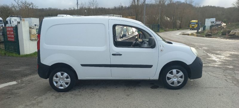 RENAULT KANGOO 1.5 DCI   1ER MAIN