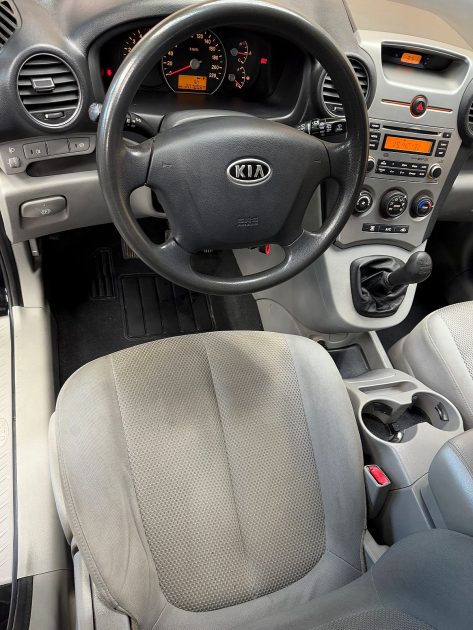 KIA CARENS III Monospace  2009